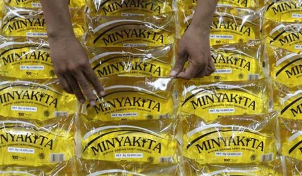 100 Ribu Liter Minyakita Siap Penuhi Kebutuhan Kota dan Pulau Ambon 1 minyak kita