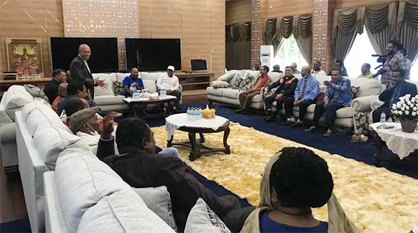 Dikunjungi 32 Tokoh Gereja se-Papua, Gubernur Lukas Enembe Beberkan Ini 1 32 Tokoh Agama Papua Kunjunig Gub LE