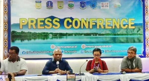 Ritual Penyerahan Batu dan Tanah Warnai Pembukaan KMAN VI di Tanah Tabi 1 IMG 20221024 WA0002