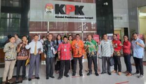 Serahkan Surat Istri-Anak Tolak Jadi Saksi Kasus LE, Kuasa Hukum : Mohon Penyidik Tidak Memaksa