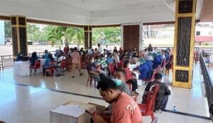 Pemkot Ambon Kembali Gelar Vaksinasi Massal di Tribun Lapangan Merdeka