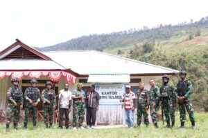 Dandim Jayawijaya Cek Lokasi TMMD di Pelosok Distrik Tailarek