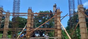 Personil Kodim Yawa Bantu Pengecoran Gedung Masjid Al-Ikhlas Anotaurei