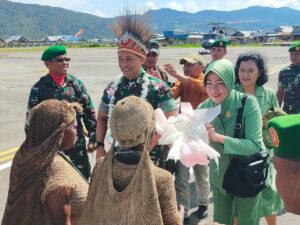 Danrem 173/PVB Kunjungan Kerja Ke Wilayah Kabupaten Deiyai