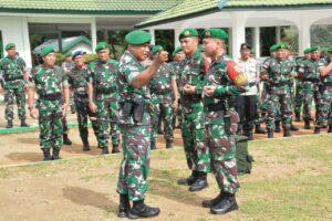 Kolakops 172/PWY Terima Dua Batalyon Pengganti Satgas Pamwiltasrat RI-PNG