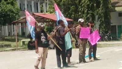15 Oknum Mahasiswa ISTJ Mimbar Bebas