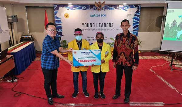 Beasiswa Bakti BCA 50 Mahasiswa UNCEN Jpr