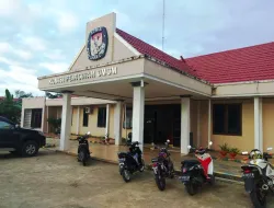 Kantor KPU Kabupaten Teluk Bintuni di Tisai SP 5 Distrik Bintuni Timur. TP IST
