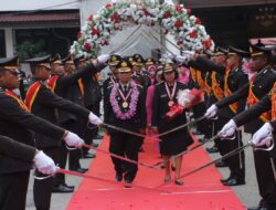 Polda Papua Lepas 108 Anggota Polri dan ASN Purnabakti