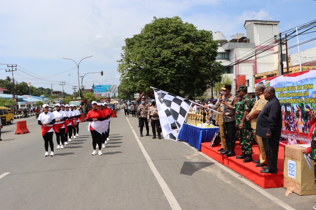 Kapolda Papua Barat Ajak Masyarakat Lestarikan Budaya Lokal 1 WhatsApp Image 2022 11 28 at 19.55.32