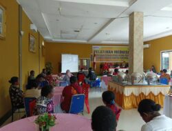 Panwaslu Distrik se-Kabupaten Teluk Bintuni Dapat Pembekalan Sengketa Pemilu