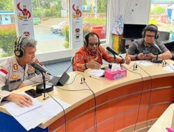 Dialog Interaktif “Sukacita Natal” di RRI Jayapura : Bupati – Kapolres Keerom Jadi Narasumber