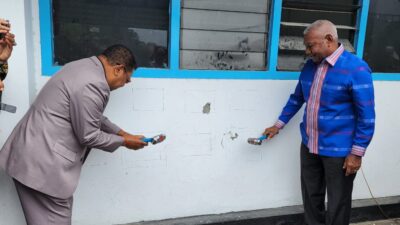 Robohkan Tembok, Dominggus Mandacan Terlibat Dalam Pembangunan Kantor Sinode GKI