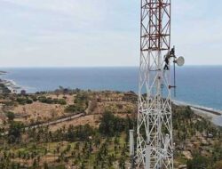 Biak Bertambah 13 BTS Percepat Akses Internet Kampung
