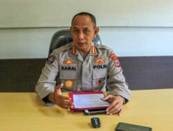 Dipicu 2 Pemabuk : Sekelompok Warga Serang Polres Tolikara, Satu Tewas