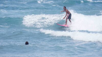 Atlet 5 Negara  Ikut Kompetisi Internasional Surfing Competition 2022
