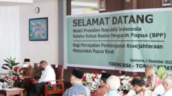 Di Kaimana, Wapres Catat Usulan Pembentukan Provinsi Papua Barat Tengah 13 Wapres RI di Kaimana