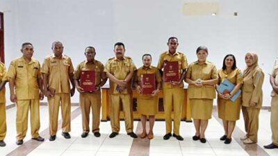 3 ASN Setwan Biak Numfor Terima Penghargaan