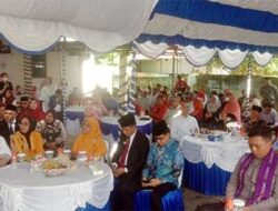 Sekda Sadali Hadiri Pelantikan Raja Negeri Laha