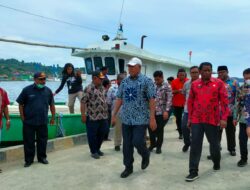 Jaga Stabilisasi Inflasi, Pj Gubernur Waterpauw Belanja Masalah di Pasar
