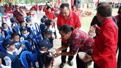 Ratusan Bumil dan Anak Paud Hingga SD di Biak dapat Makanan Sehat Begizi