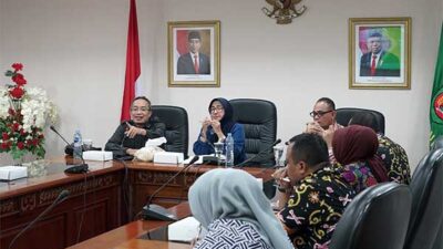 Diskominfo Maluku bersama BPS Gelar Rapat Tim Penilai Internal EPSS