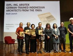 Buku “Dipl.-Ing. Arsitek: German-trained Indonesian Architects from the 1960s” Diluncurkan