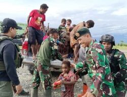 Takut Diteror KST, TNI-Polri Evakuasi 33 Warga Distrik Paro Nduga