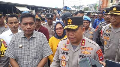 Bersama Forkopimda Kota Ambon Tinjau Pasar Mardika, Kapolda Maluku Tegaskan Ini