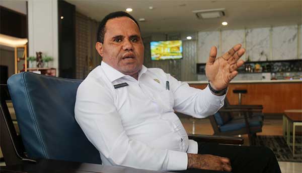 Kepala BKD Papua Marthen Kogoya