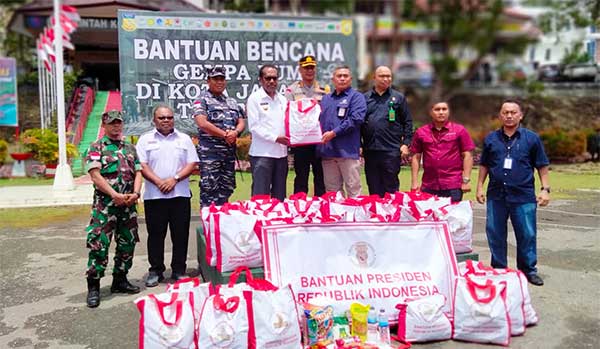Presiden RI Beri Bantuan Bencana Gempa JPR