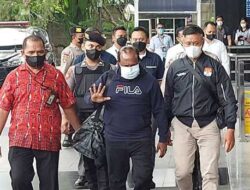 Tiba di Jakarta, RHP Langsung Digiring ke Gedung Merah Putih KPK