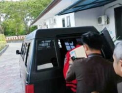Diduga Rugikan Negara 4,3 M, Kadis Dikbud Aru Resmi Jadi Tersangka