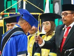 Hadiri Wisuda 96 Sarjana STKIP Ita Wotu Nusa, Gubernur Sampaikan Harapannya
