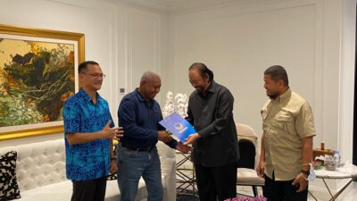 Surya Paloh Tunjuk Dominggus Mandacan Pimpin DPW NasDem Papua Barat Daya