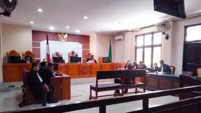 Sidang Lanjutan Kasus Plt Bupati Mimika, Kuasa Hukum Bacakan Eksepsi