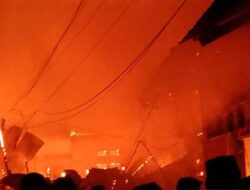 Api Lahap Sejumlah rumah di Kampung Bugis Kota Sorong