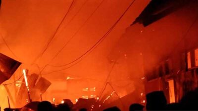 Api Lahap Sejumlah rumah di Kampung Bugis Kota Sorong