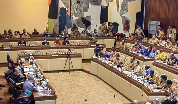 Komisi II DPR RI Bentuk Panja Evaluasi 4 DOB Papua