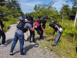 Polisi Olah TKP Penembakan Anggota Kodim Yahukimo, Amankan Sejumlah Barang Bukti