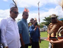 Peserta Forum OPD Diskominfo se-Maluku di Sambut Wabup Aru Setibanya di Dobo