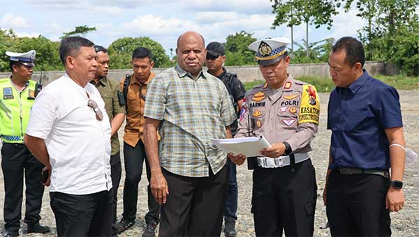 Kapolda Pap Tinjau Lokasi Pembangunan di Mimika
