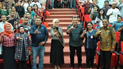 Widya Pratiwi Diskusi Publik Unpatti Ambon