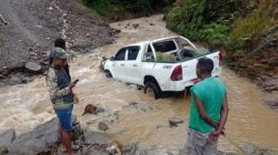Longsor Hambat Proses Pengajuan Bacaleg Parpol ke KPU Pegaf 2 Longsor Pegaf