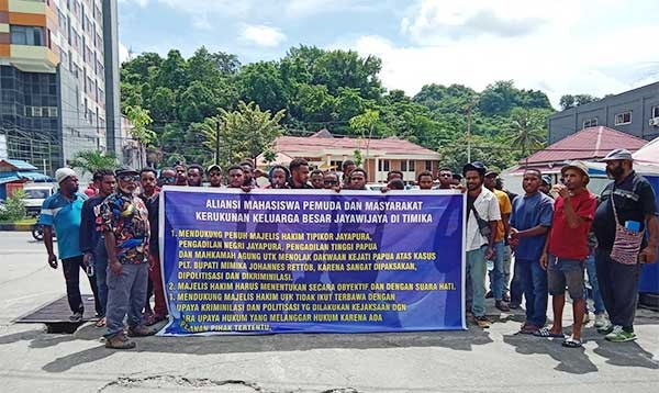 Mahasiswa Jayawijaya Dukung Plt Bupati Mimika, Ingatkan Hakim Soal Ini 1 IMG 20230606 WA0007