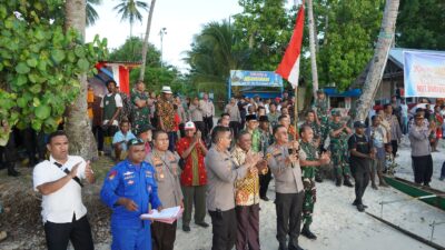 Polda Papua Barat Gelar Doa Bersama Hingga Pelepasan Puluhan Tukik di Pulau Mansinam