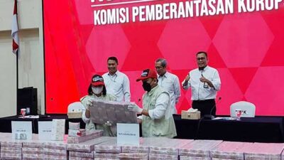 Jadi Tersangka Dugaan TPPU, KPK Sita 81,9 M dari Lukas Enembe
