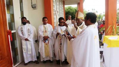 Resmi Gereja Hati Kudus Yesus Koya Barat, Uskup Jayapura Beri Pesan Penting