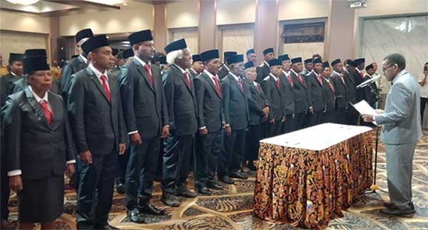Lantik Bamuskam 13 Kampung di Kota Jayapura, Pj Wali Kota Ingatkan Ini 1 IMG 20230704 WA0024