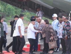 RI 2 Ma’aruf Amin Tiba di Rendani Disambut Forkopimda Papua Barat